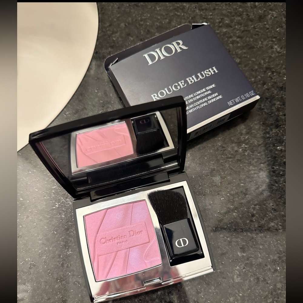 BNIB LIMITED EDITION DIOR BLUSH